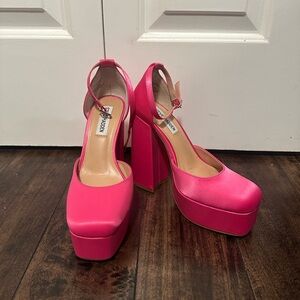 Steve Madden Platform Heels